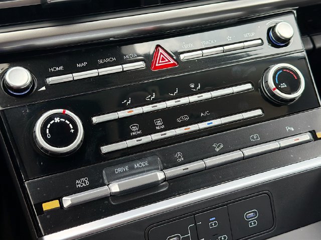 New 2027 Hyundai Santa Fe SE FWD image 15