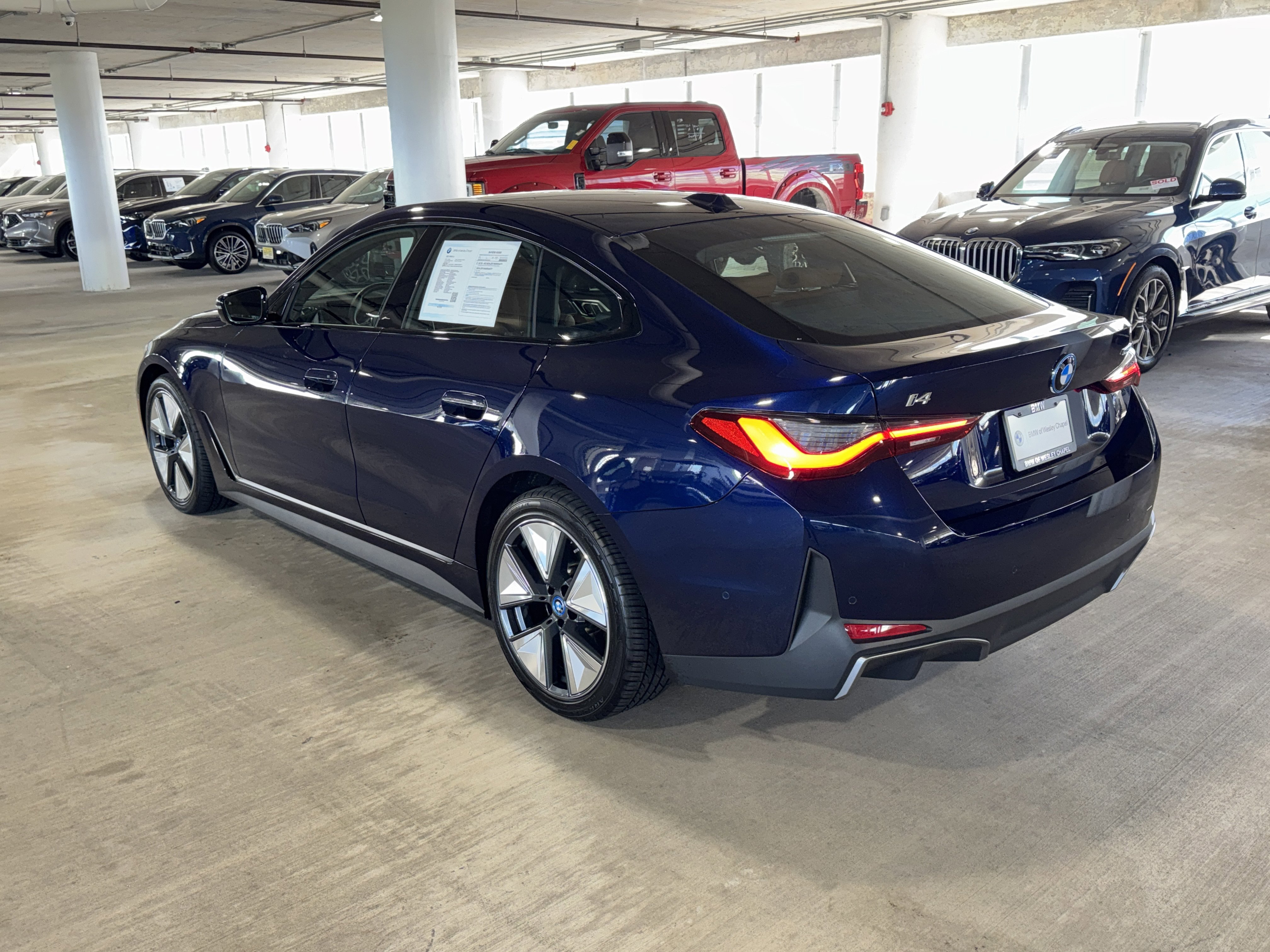Used 2023 BMW i4 eDrive35 image 6