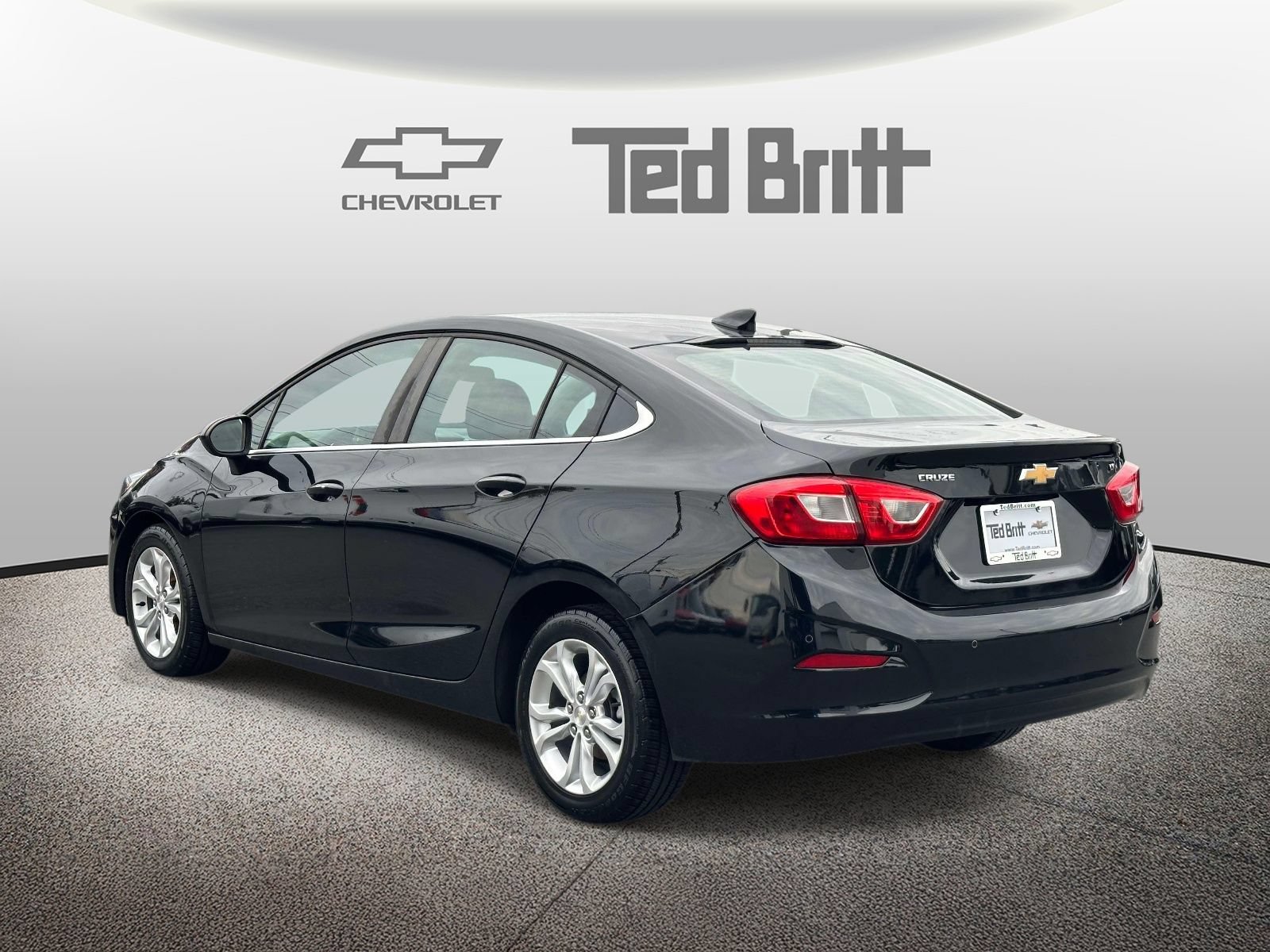 Certified 2019 Chevrolet Cruze LT w/ Convenience Package FWD image 6