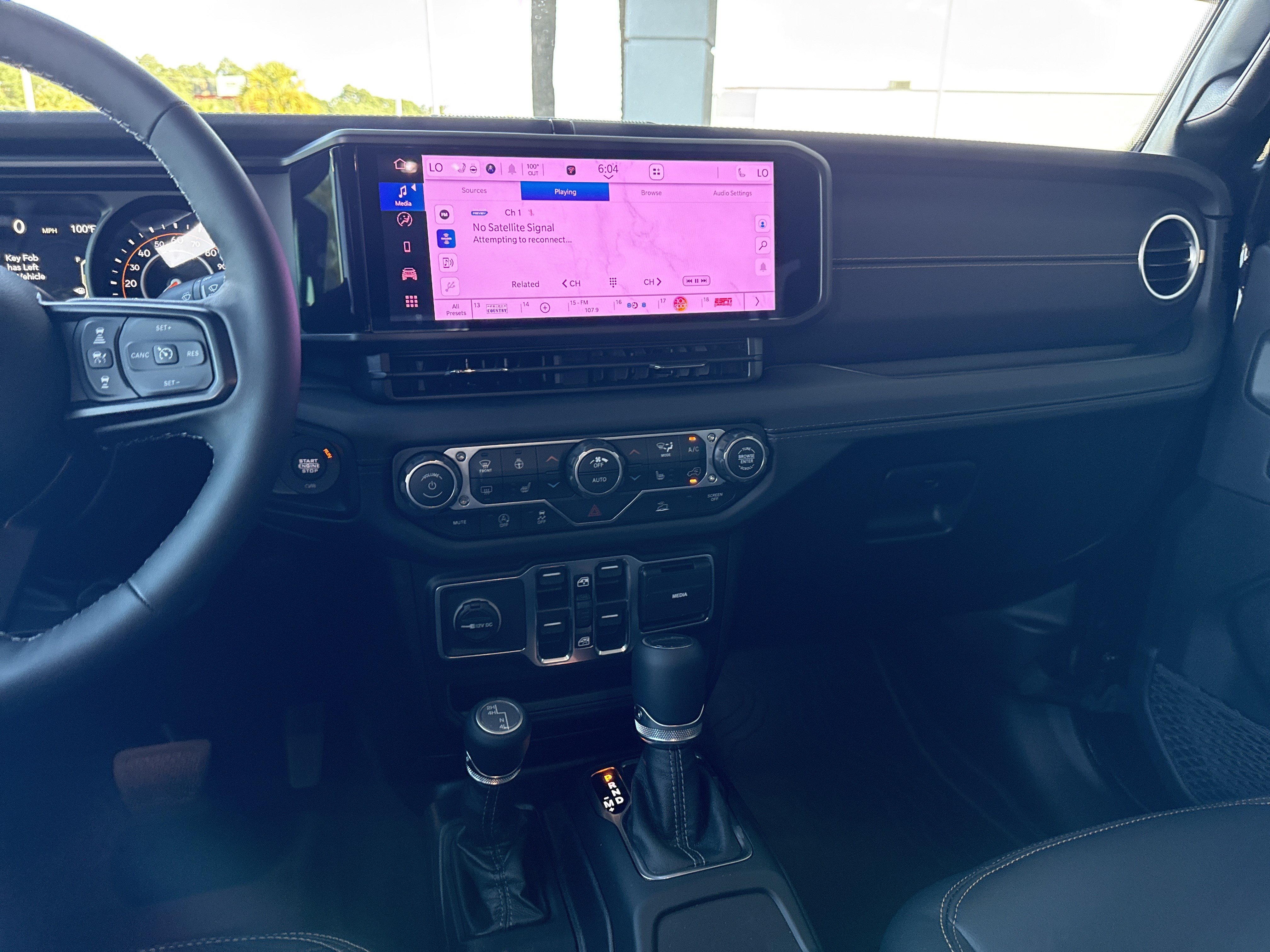 Used 2026 Jeep Gladiator Sport AWD/4WD image 20