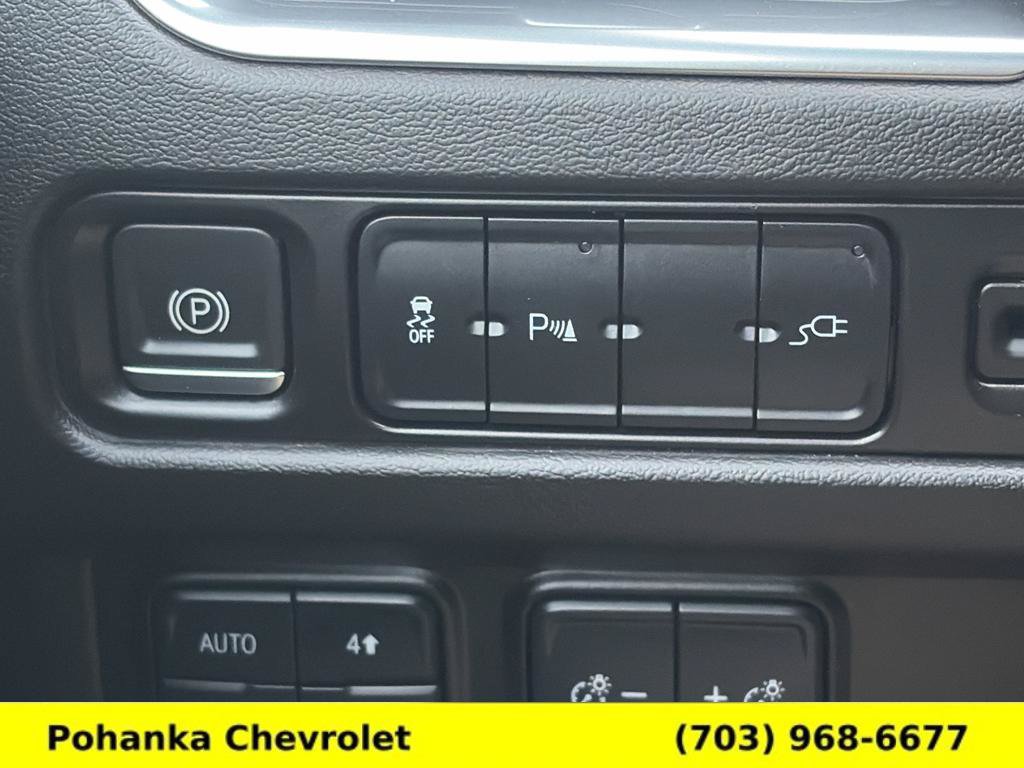 Used 2021 Chevrolet Tahoe RST AWD/4WD image 14