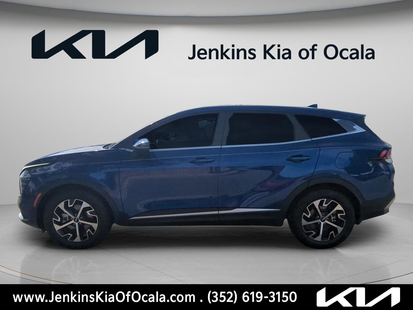 Certified 2024 Kia Sportage EX image 7