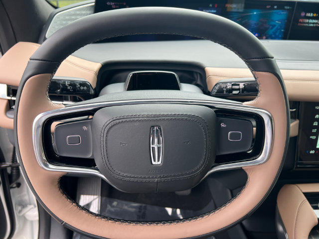 New 2027 Lincoln Navigator L Black Label AWD/4WD image 33