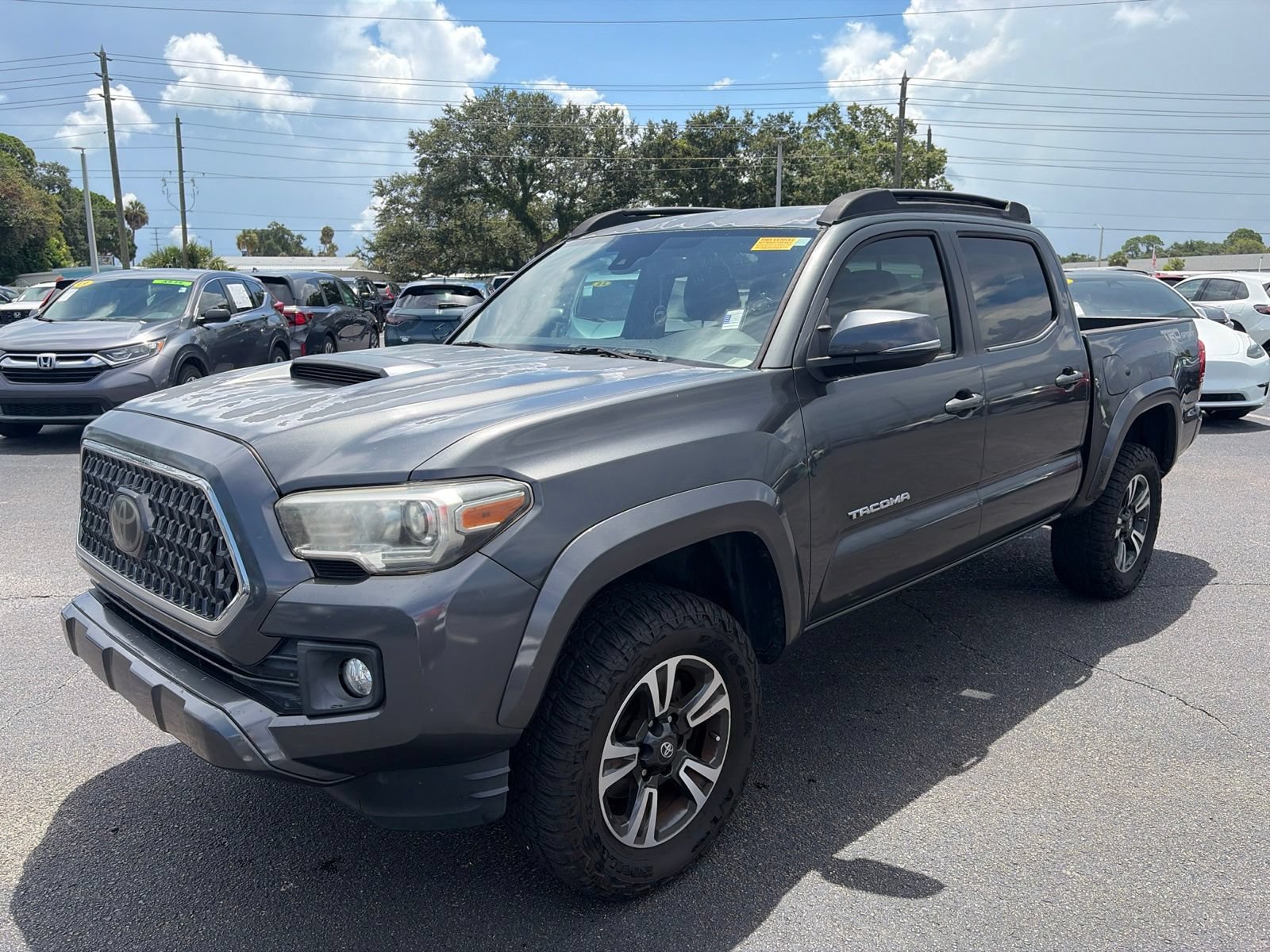 Used 2018 Toyota Tacoma TRD Sport RWD image 3