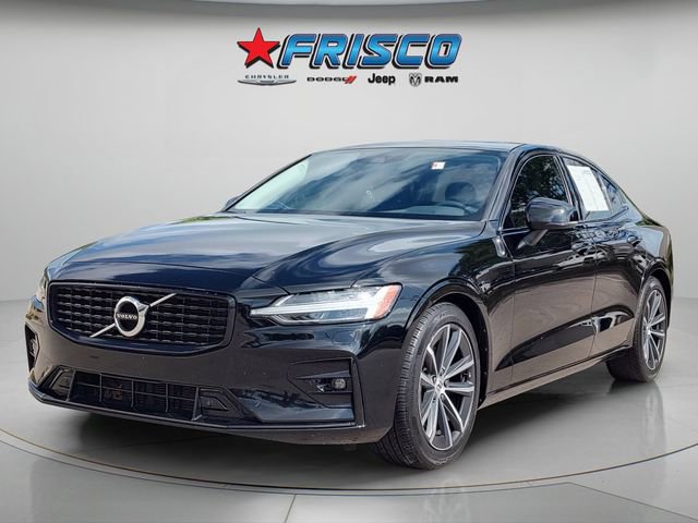 Used 2022 Volvo S60 B5 Momentum w/ Premium Package AWD/4WD image 3