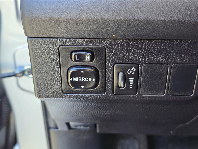 Used 2016 Toyota RAV4 LE image 35