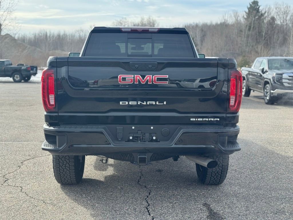 Used 2023 GMC Sierra 2500 Denali image 5