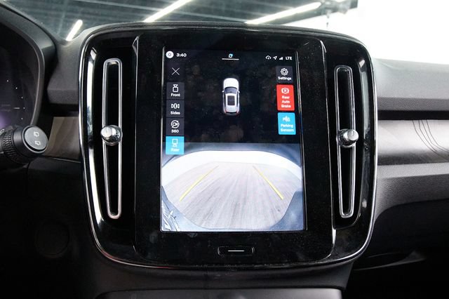 Certified 2023 Volvo XC40 Recharge Plus AWD/4WD image 13
