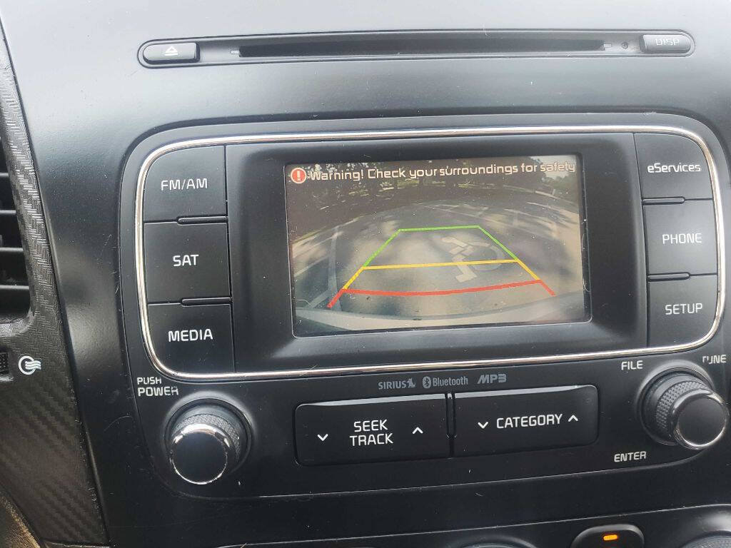 Used 2014 Kia Forte EX FWD image 25