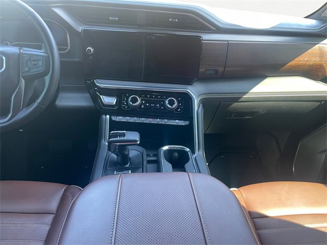 Used 2024 GMC Sierra 1500 Denali Ultimate image 11