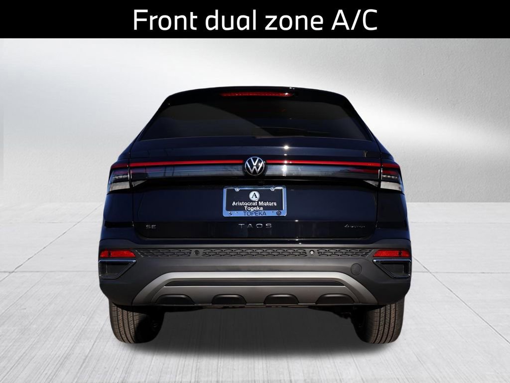 Used 2025 Volkswagen Taos SE image 8