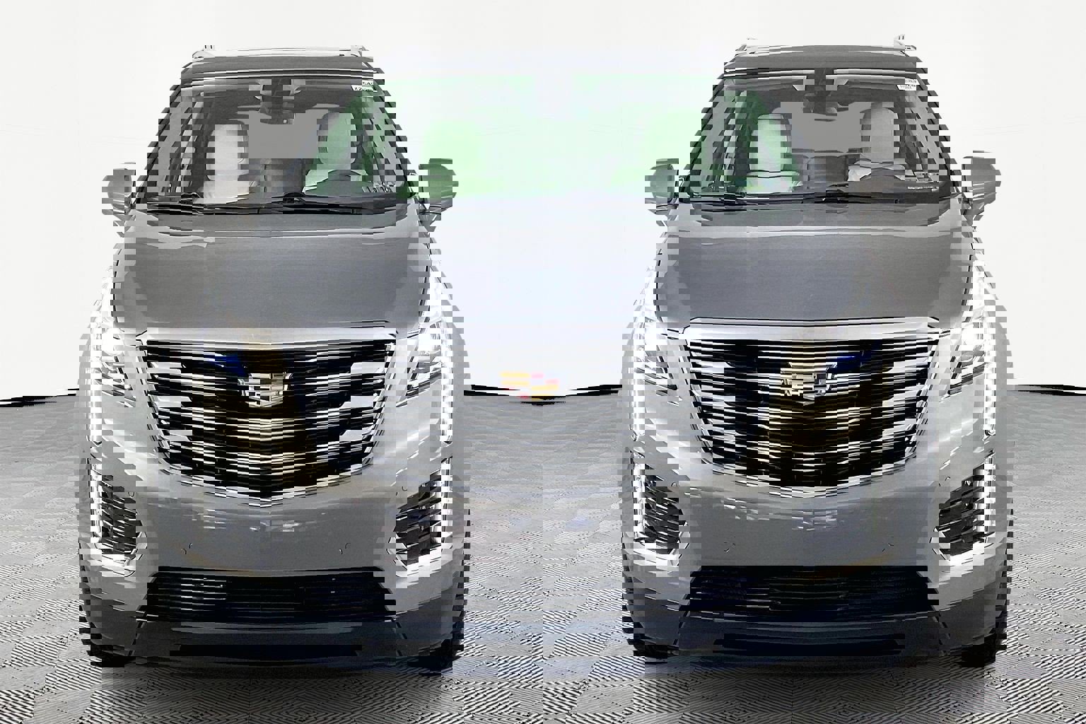 Used 2017 Cadillac XT5 Premium Luxury image 2