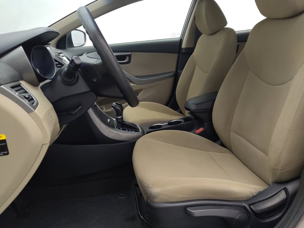 Used 2016 Hyundai Elantra SE w/ Option Group 02 FWD image 17