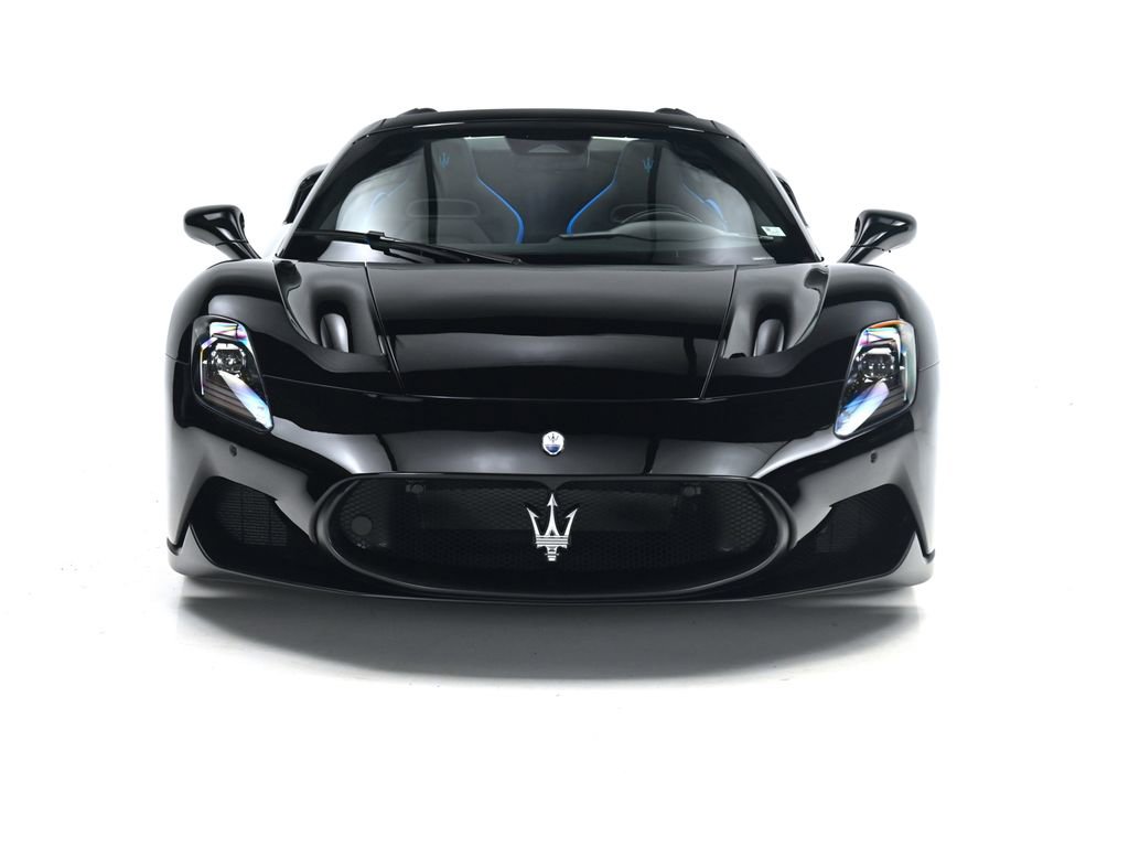 Used 2023 Maserati MC20 Spyder RWD image 9