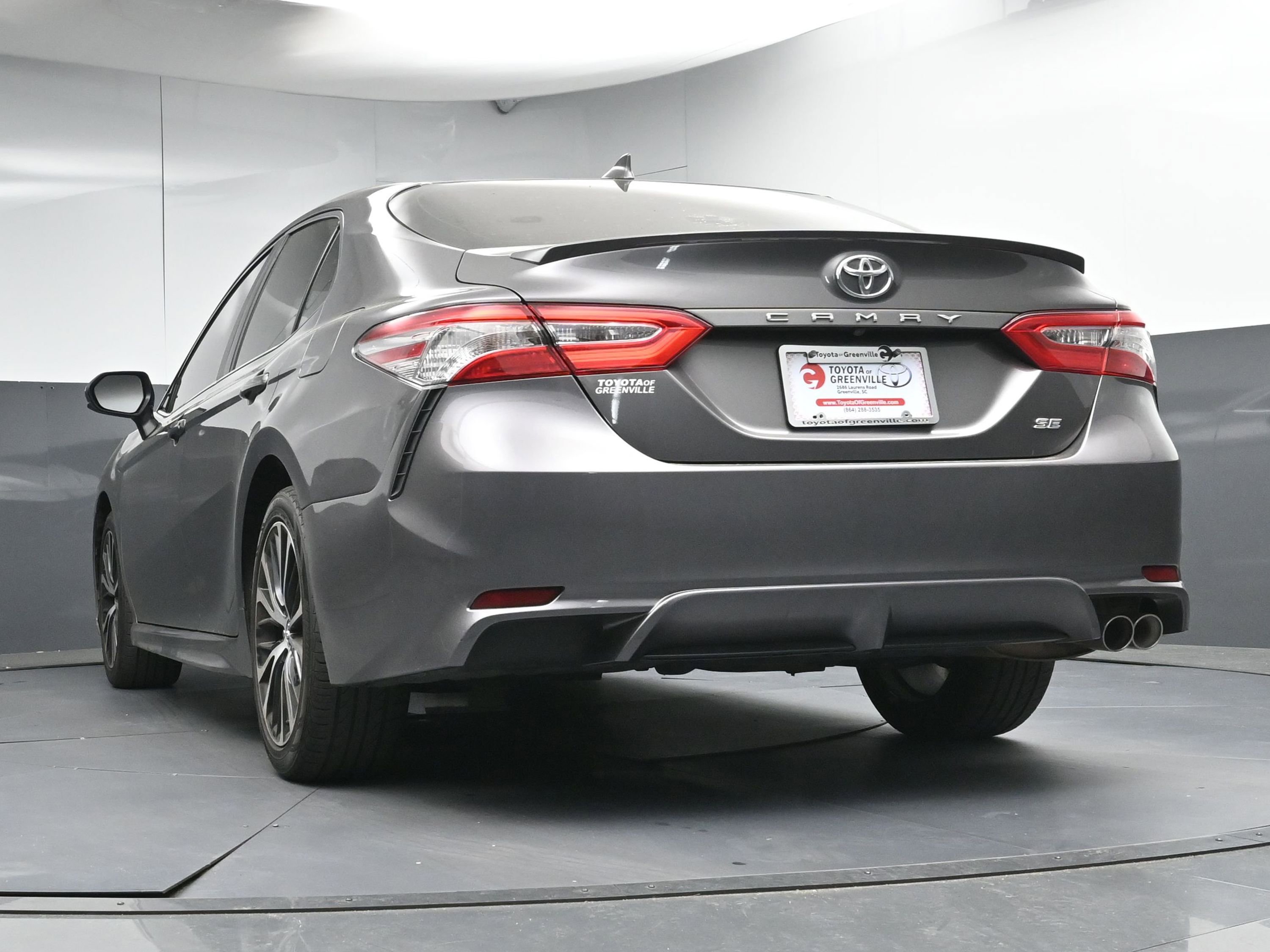 Used 2020 Toyota Camry SE image 26