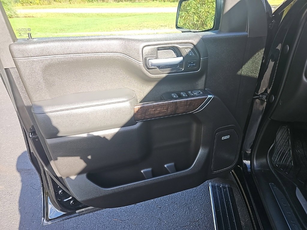 Used 2022 GMC Sierra 1500 Denali w/ Denali Reserve Package image 17