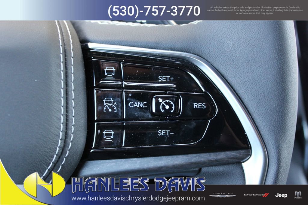 New 2023 Jeep Grand Cherokee Overland w/ MOPAR Finishing Package AWD/4WD image 31