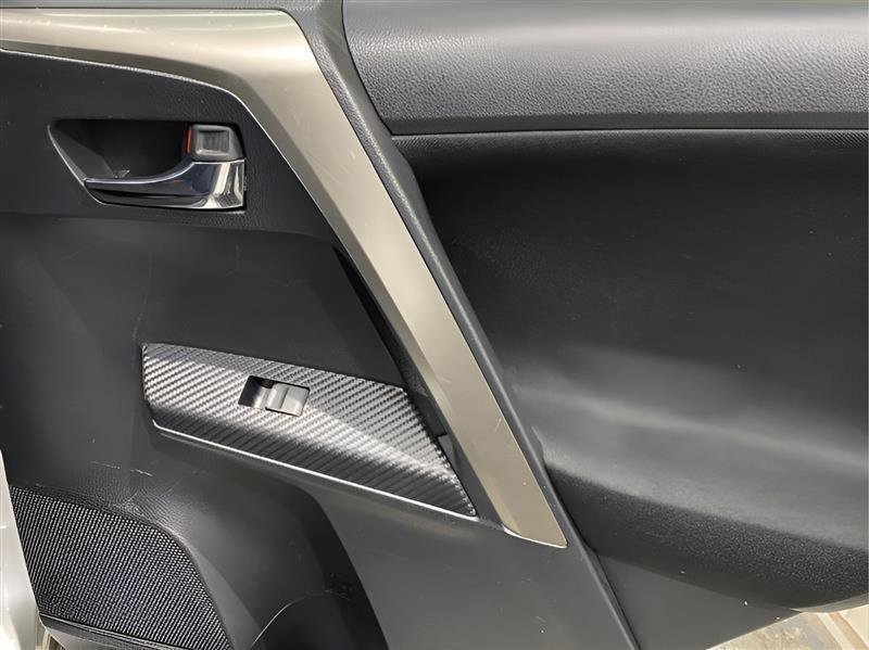 Used 2015 Toyota RAV4 XLE AWD/4WD image 24