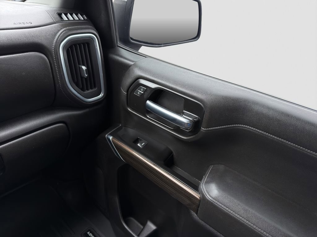 Used 2022 Chevrolet Silverado 1500 LT AWD/4WD image 27