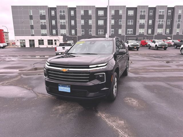 Certified 2025 Chevrolet Traverse LT w/ Driver Confidence Package