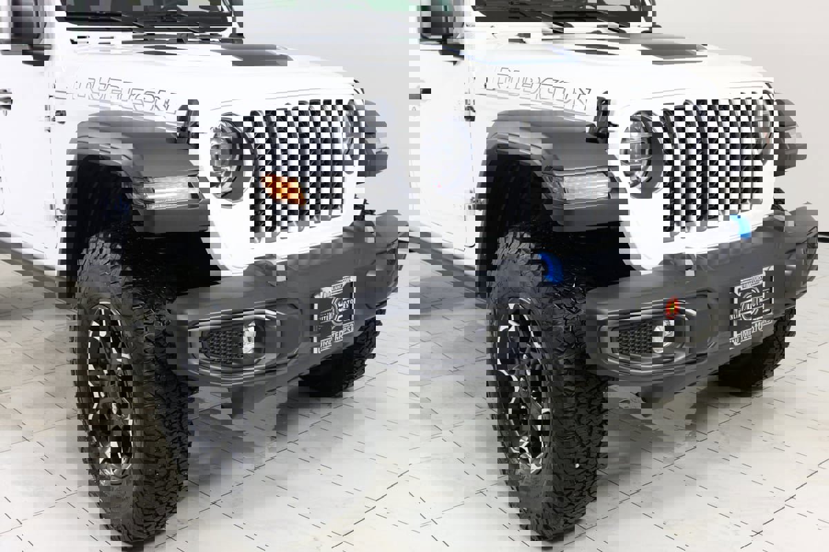 Used 2022 Jeep Wrangler Unlimited Rubicon 4xe w/ Safety Group image 37