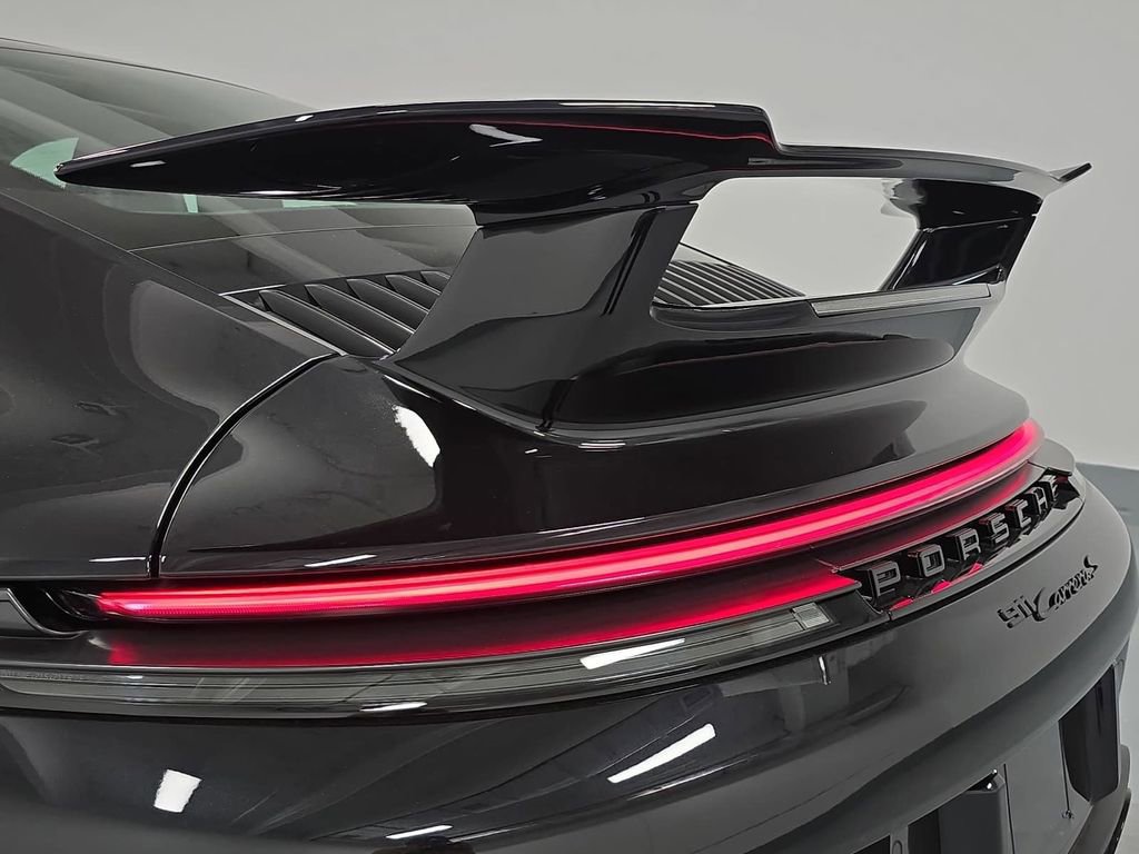 Used 2025 Porsche 911 Carrera S w/ Premium Package RWD image 31
