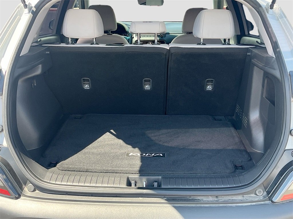 Used 2023 Hyundai Kona SE image 24