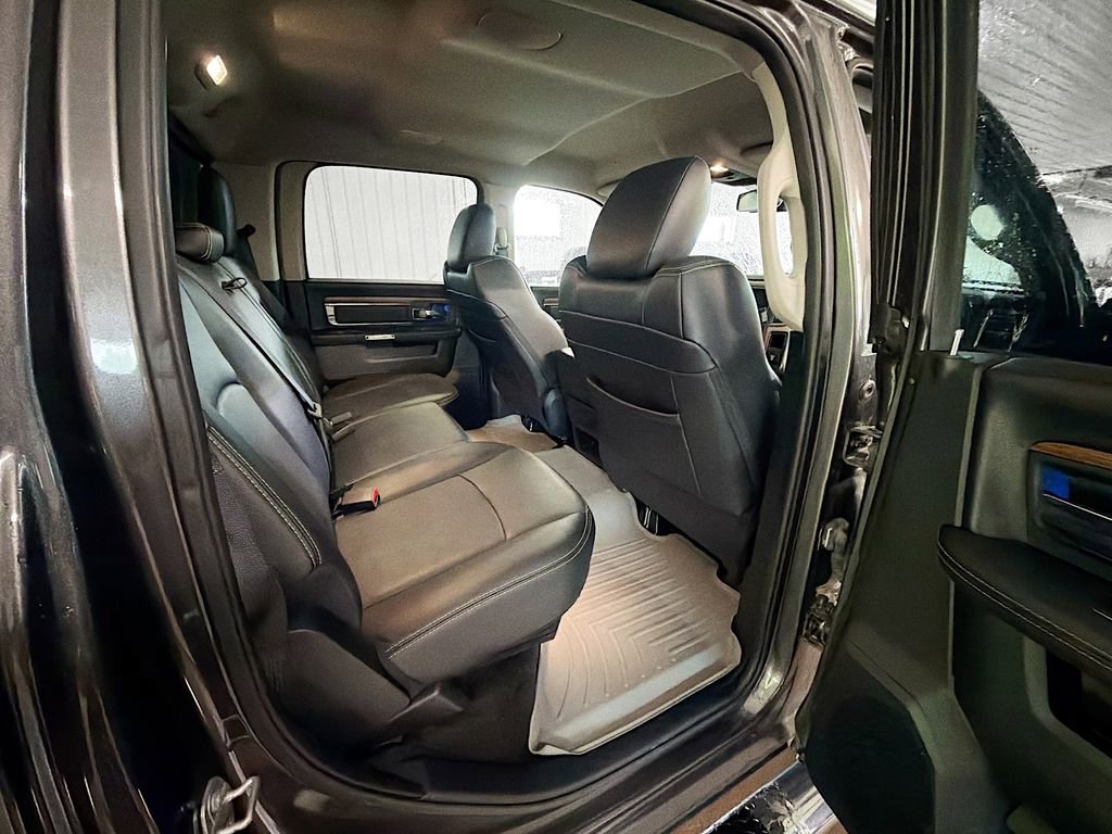 Used 2017 RAM 1500 Laramie AWD/4WD image 11