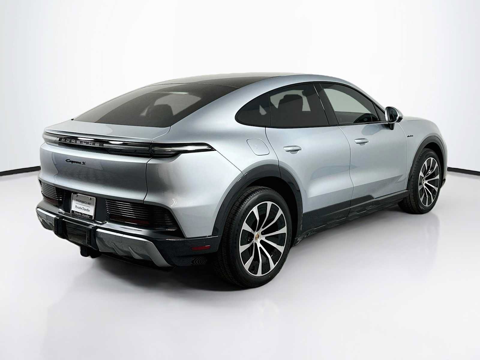 New 2026 Porsche Cayenne S AWD/4WD image 9