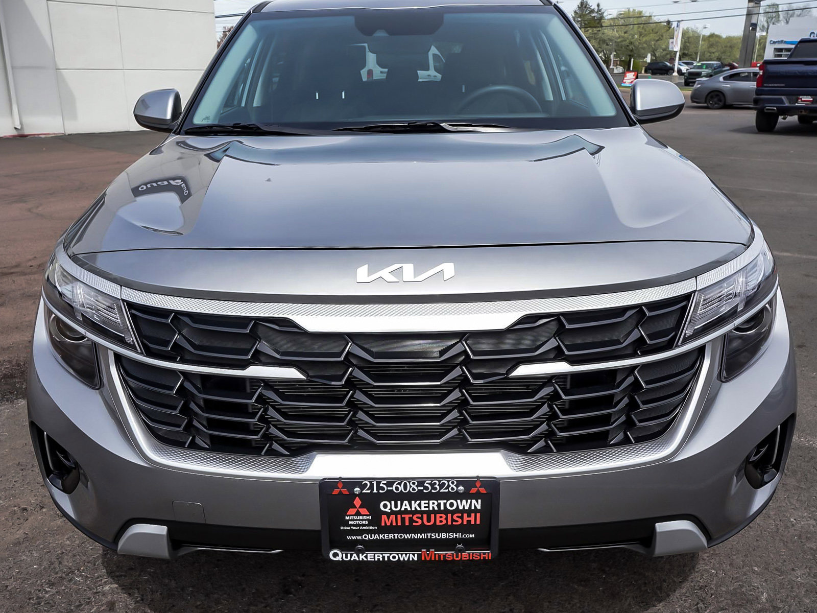 Used 2026 Kia Seltos LX AWD/4WD image 2