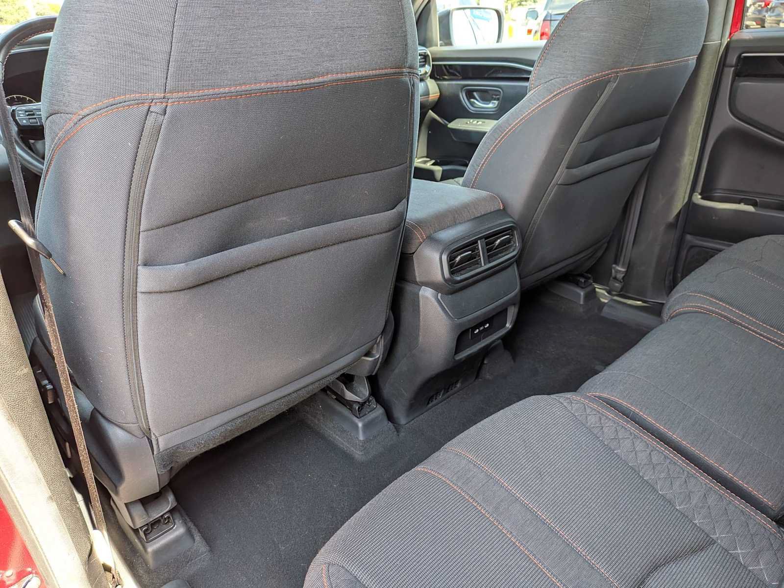 Certified 2024 Honda Pilot Sport image 16