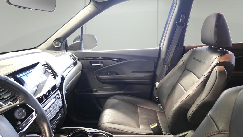 Used 2022 Honda Pilot Black Edition image 12