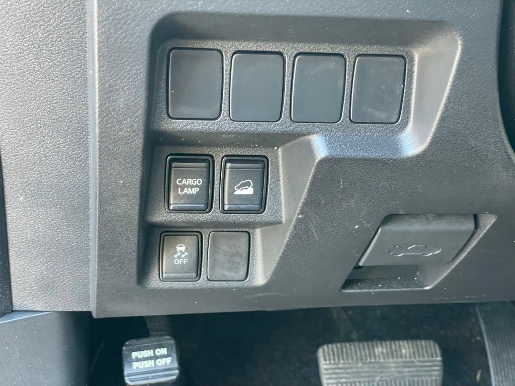 Certified 2024 Nissan Frontier SV AWD/4WD image 15