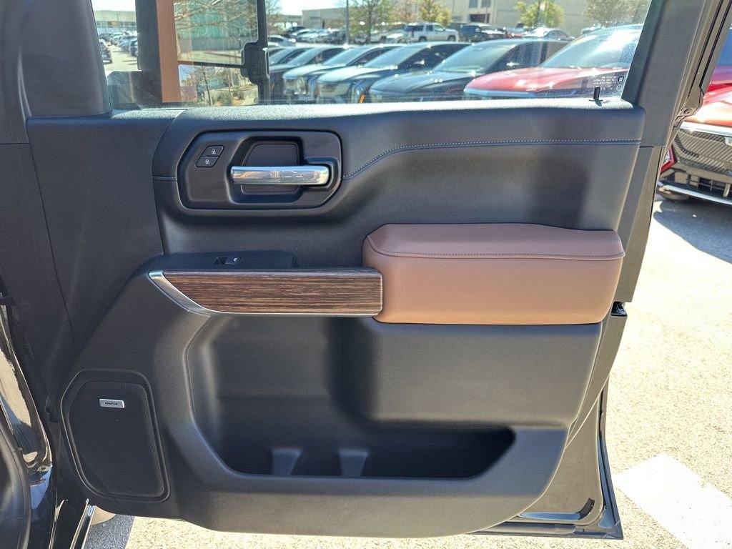 Used 2021 Chevrolet Silverado 3500 High Country image 13