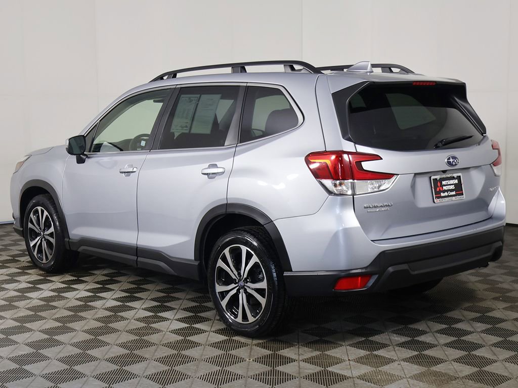 Used 2022 Subaru Forester Limited AWD/4WD image 10