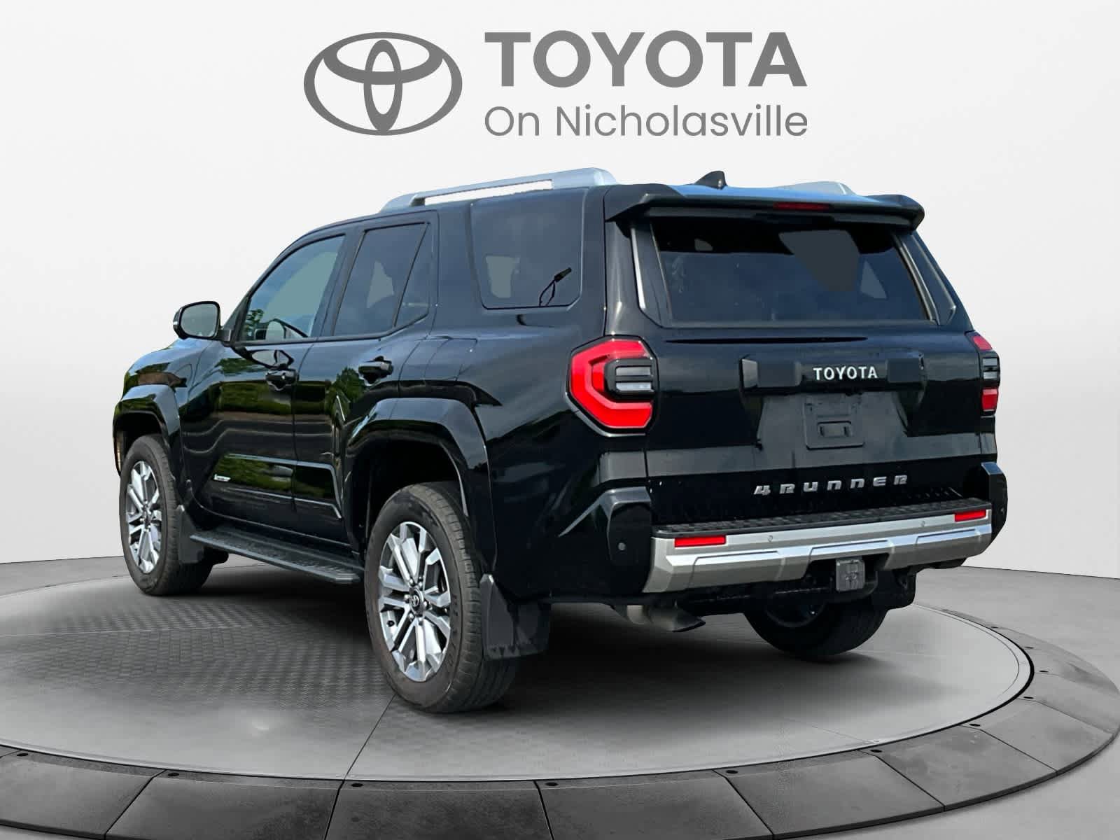 Used 2026 Toyota 4Runner Limited AWD/4WD image 4