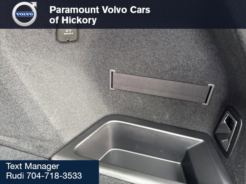 New 2026 Volvo XC90 B6 Ultra w/ Protection Package image 16