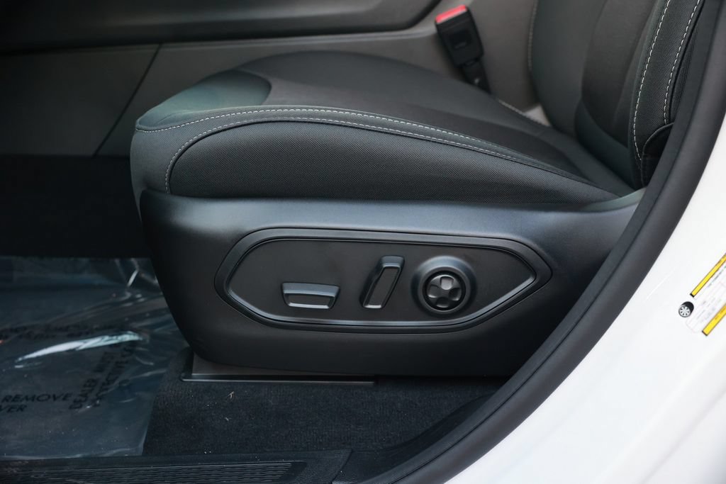 New 2026 Jeep Grand Cherokee Laredo RWD image 16