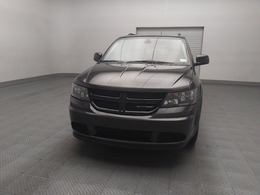 Used 2020 Dodge Journey SE w/ Blacktop Package FWD image 15