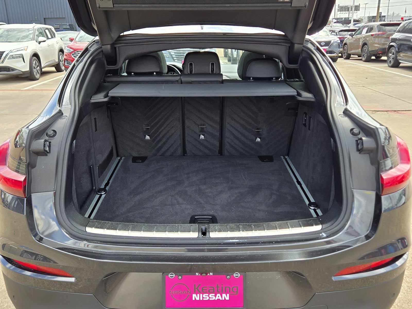 Used 2019 BMW X4 xDrive30i w/ Convenience Package image 11