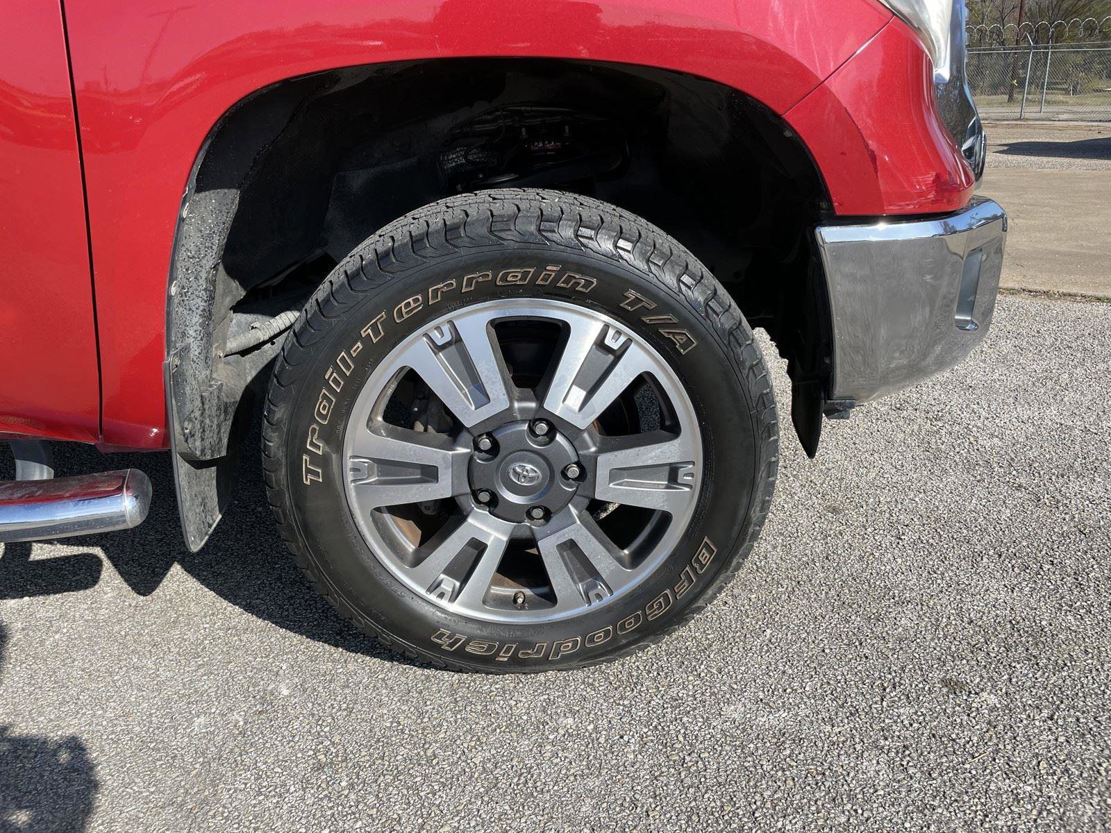 Used 2015 Toyota Tundra Limited image 49