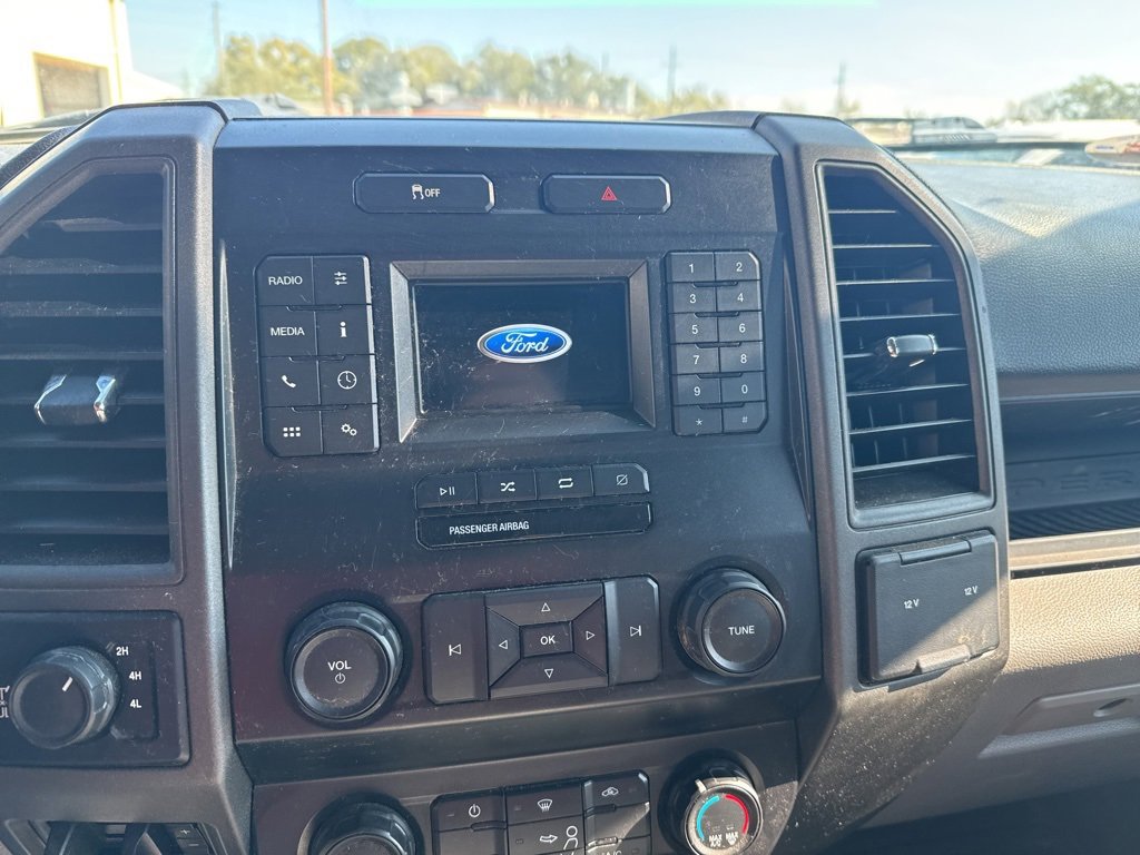 Used 2022 Ford F250 XL w/ Power Equipment Group image 15