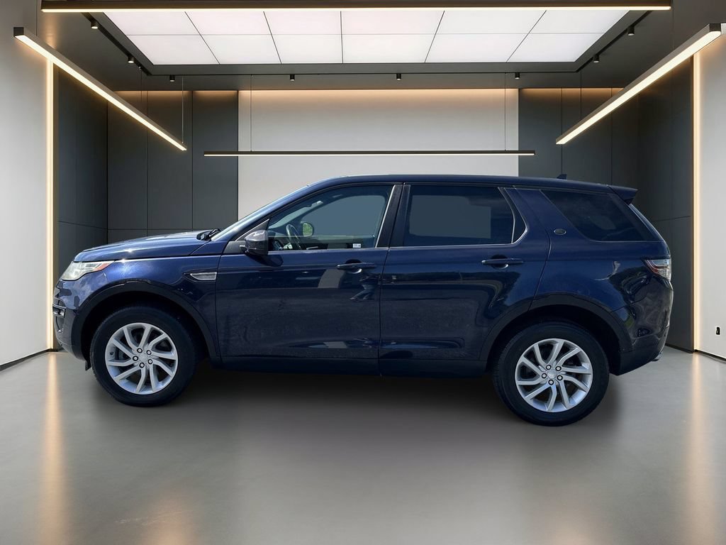 Used 2016 Land Rover Discovery Sport HSE AWD/4WD image 2