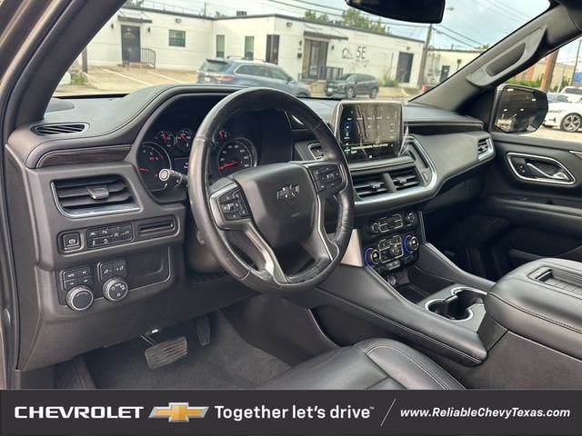 Used 2021 Chevrolet Tahoe Z71 w/ Luxury Package AWD/4WD image 7