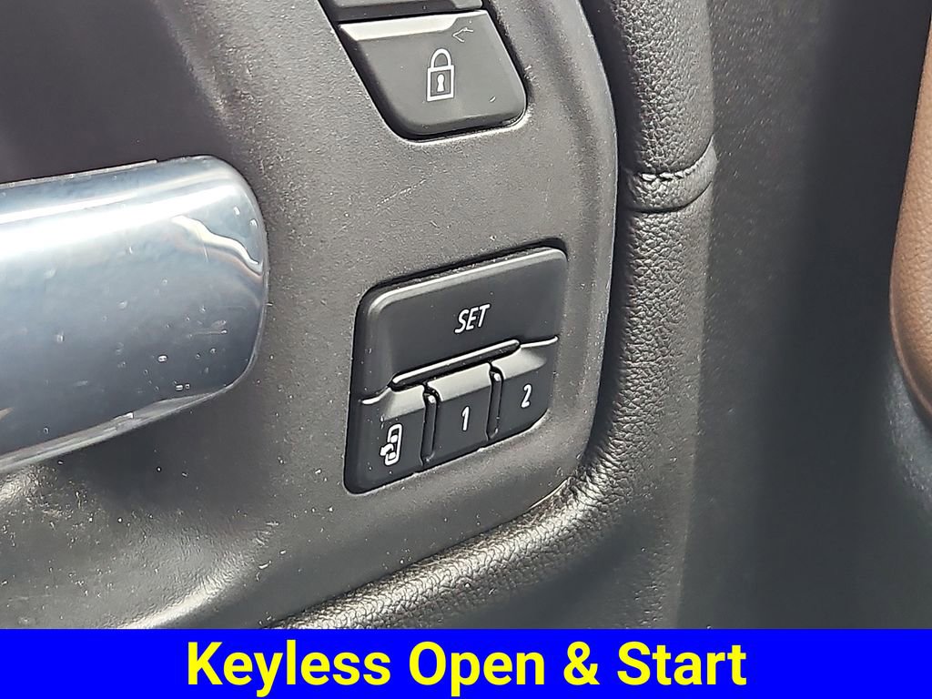 Used 2022 Chevrolet Silverado 1500 High Country w/ Technology Package image 27