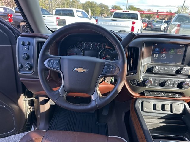 Used 2014 Chevrolet Silverado 1500 High Country w/ High Country Premium Package image 2