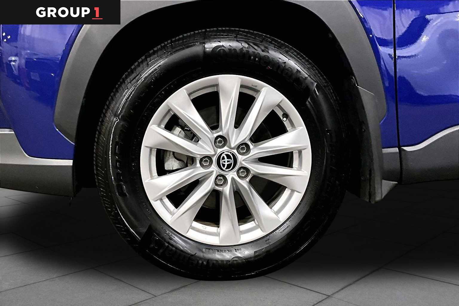 Used 2023 Toyota Corolla Cross LE image 11