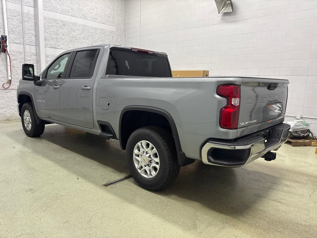 New 2026 Chevrolet Silverado 2500 LT AWD/4WD image 7