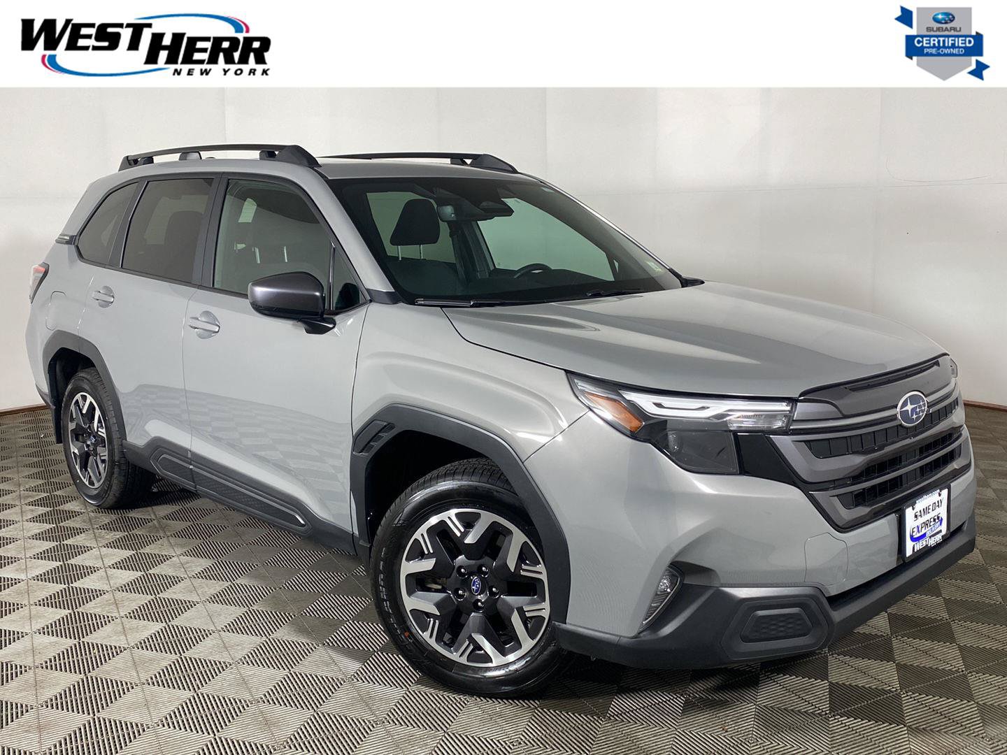 Used 2026 Subaru Forester Premium AWD/4WD image 1