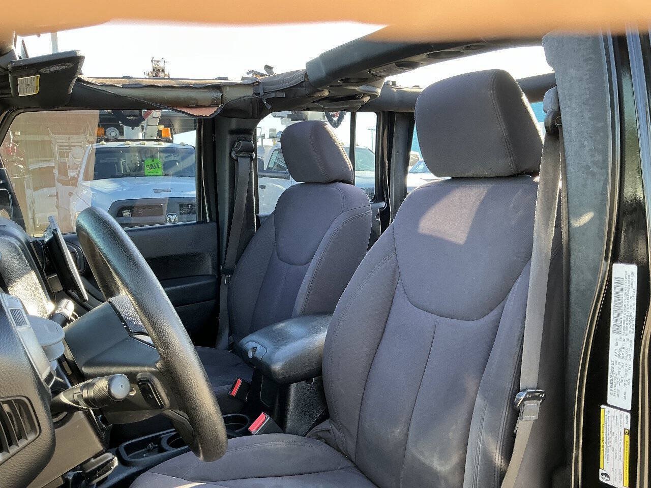Used 2013 Jeep Wrangler Unlimited Sport w/ Trailer Tow Group AWD/4WD image 10